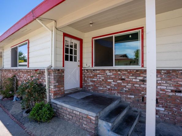 2030 Kinsley Street, Santa Cruz CA 95062