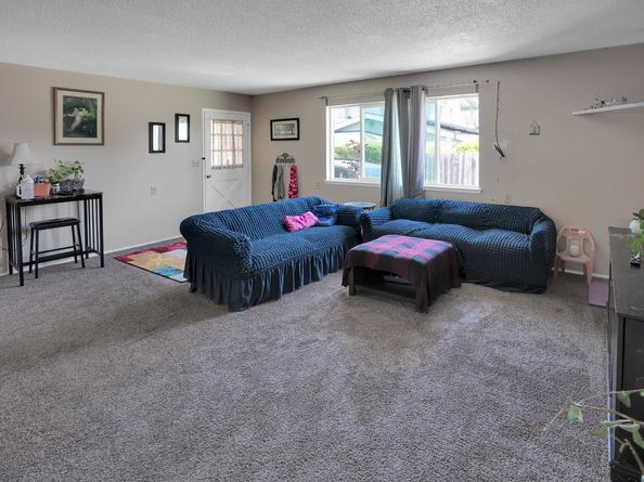 2030 Kinsley Street, Santa Cruz CA 95062