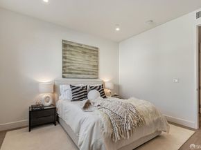 425 First Street 23, Los Altos CA 94022