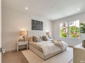 425 First Street 23, Los Altos CA 94022