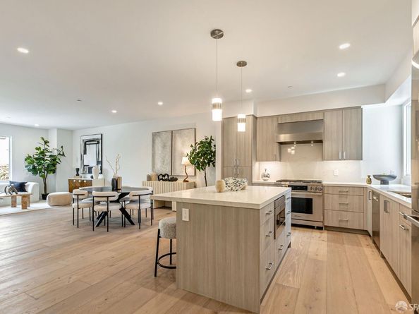 425 First Street 23, Los Altos CA 94022
