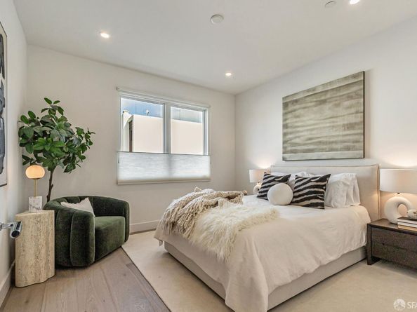 425 First Street 23, Los Altos CA 94022