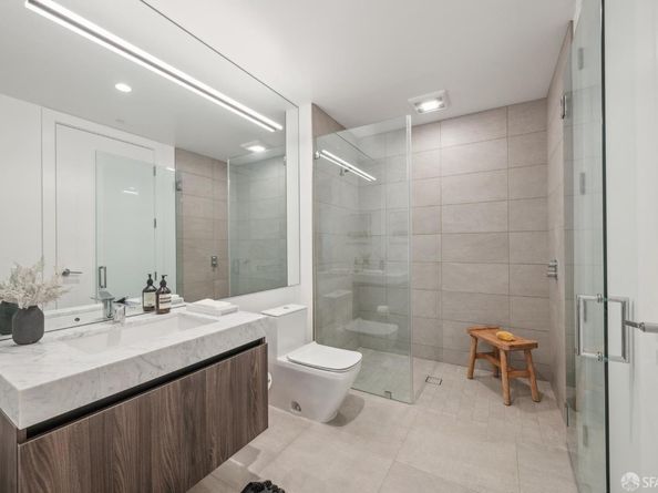 1 Bristol Court 111, San Francisco CA 94130