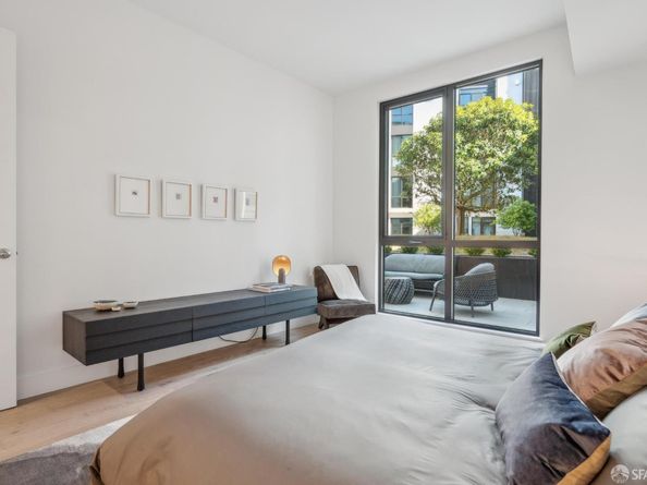 1 Bristol Court 111, San Francisco CA 94130