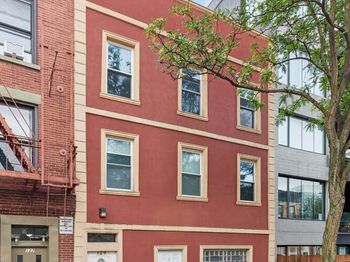 129 Wythe Avenue