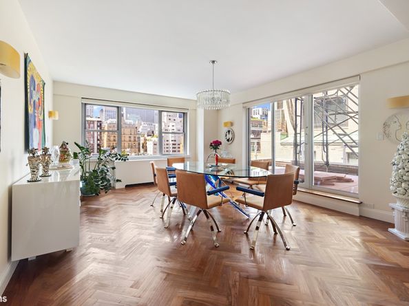650 Park Avenue 11/12B, New York NY 10065