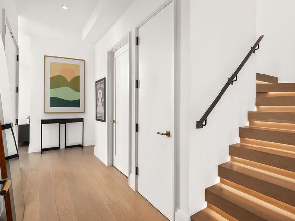 438 East 12th Street PHF, New York NY 10009
