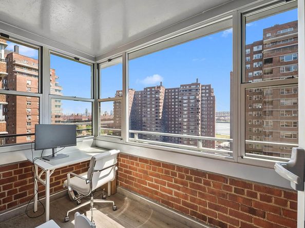 575 Grand Street E1202, New York NY 10002