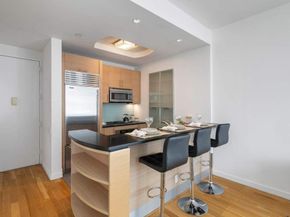 325 Fifth Avenue 18F, New York NY 10016