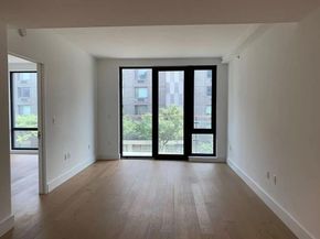 46-20 11th Street 5F, Queens NY 11101