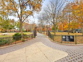 180 Van Cortlandt Park S 4H, Bronx NY 10463