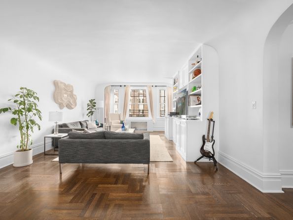 161 West 75th Street 13A, New York NY 10023