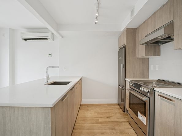 189 Cooper Street 4A, Brooklyn NY 11207