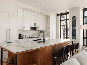 25 Park Row 25C, New York NY 10038