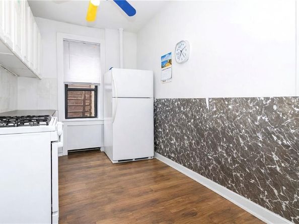 3096 Brighton 6th Street C4, Brooklyn NY 11235