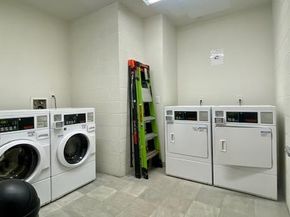 215 Ave B 3C, New York NY 10009