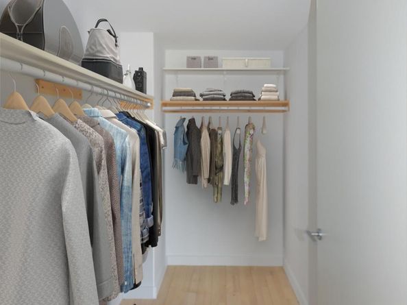 215 Ave B 3C, New York NY 10009