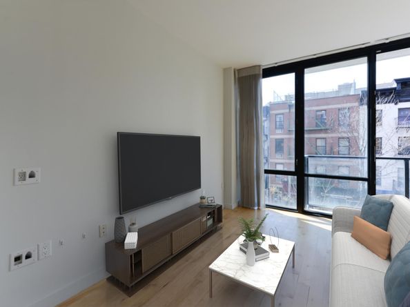215 Ave B 3C, New York NY 10009