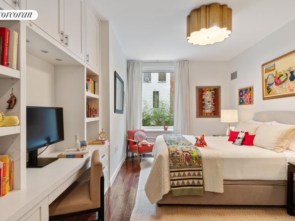 462 West 58th Street 1A, New York NY 10019