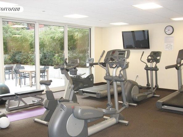 462 West 58th Street 1A, New York NY 10019