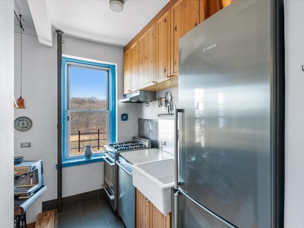 585 West 214th Street 6AB, New York NY 10034