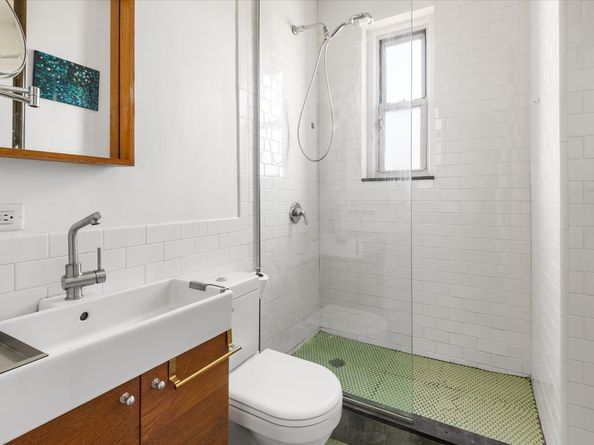 585 West 214th Street 6AB, New York NY 10034