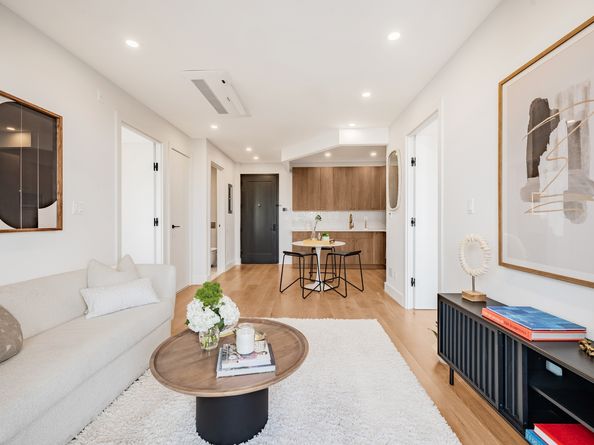 87A Cooper Street 2F, Brooklyn NY 11207