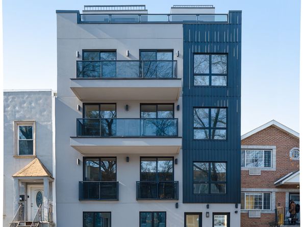 87A Cooper Street 2F, Brooklyn NY 11207