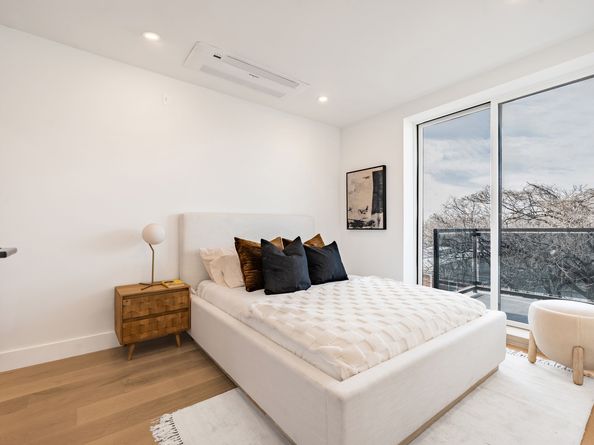 87A Cooper Street 2F, Brooklyn NY 11207