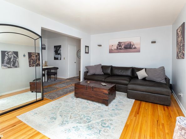 91 Van Cortlandt Avenue W 3F, Bronx NY 10463