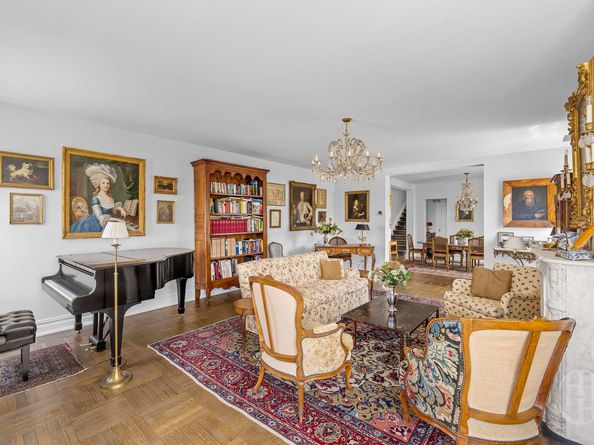 19 East 88th Street PHD, New York NY 10128