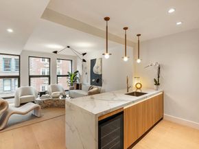 21 West 17th Street 4, New York NY 10011
