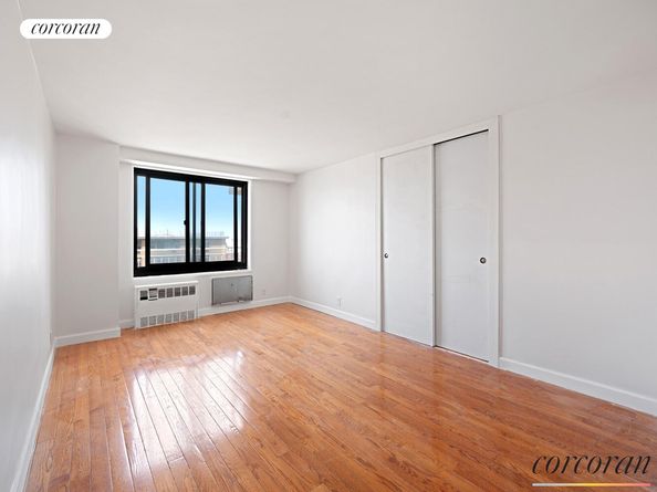195 Willoughby Avenue 1708, Brooklyn NY 11205