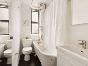 224 East 11th Street 19, New York NY 10003