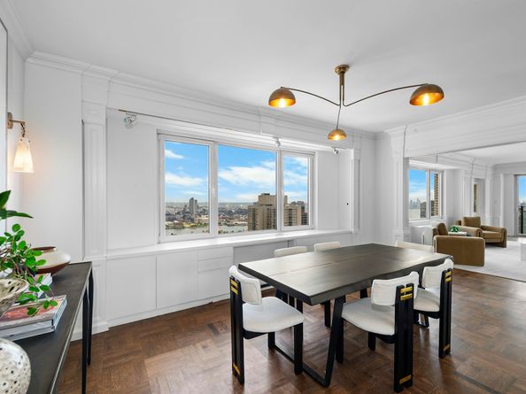 303 East 57th Street 39A, New York NY 10022