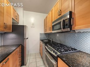 222 East 80th Street 1F, New York NY 10075