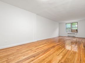67-30 Clyde Street 3L, Queens NY 11375