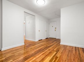 67-30 Clyde Street 3L, Queens NY 11375