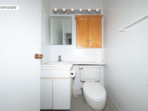 300 West 110th Street 12C, New York NY 10026