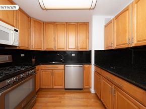 300 West 110th Street 12C, New York NY 10026