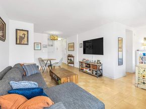 245 East 24th Street 14A, New York NY 10010