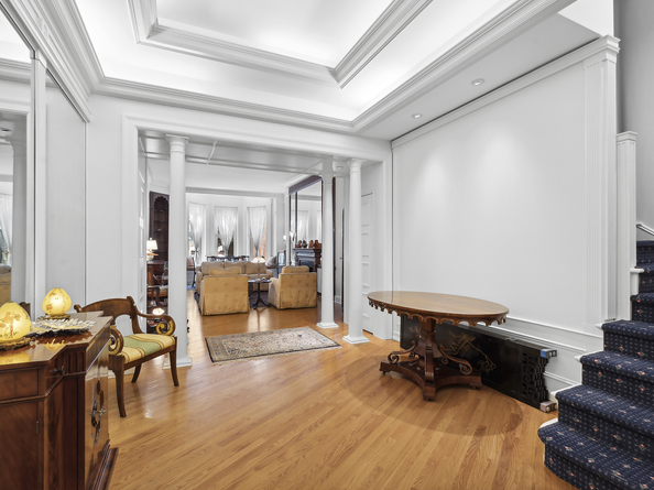 152 East 63rd Street 2, New York NY 10065