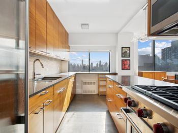 45 West 67th Street