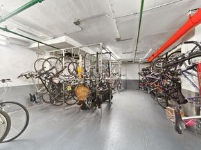 410 West 24th Street 4L, New York NY 10011