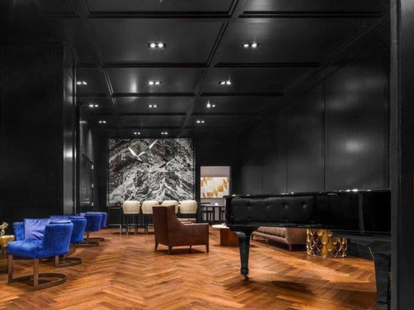 425 West 50th Street 15G, New York NY 10019