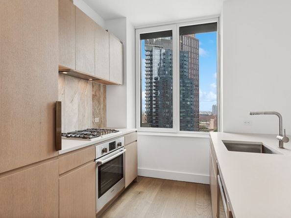 10 Nevins Street 25A, Brooklyn NY 11217