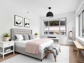 47-05 5th Street 202, Queens NY 11101