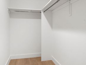 47-05 5th Street 202, Queens NY 11101