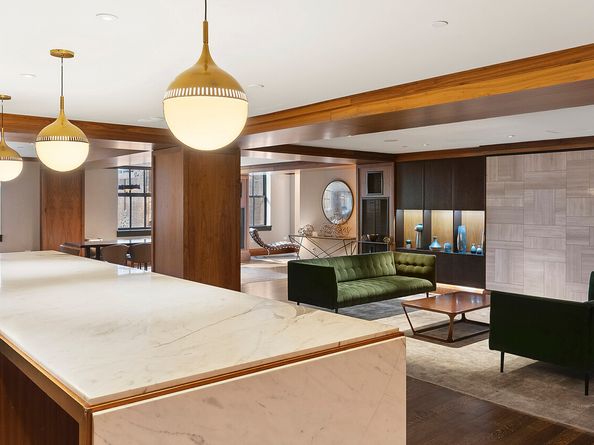 100 Barclay Street 15N, New York NY 10007