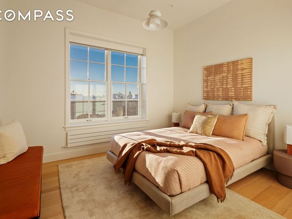 155 Noble Street PH5, Brooklyn NY 11222